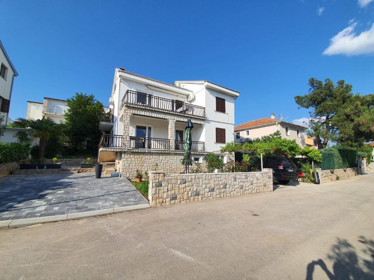 Vila Beleca Krk - Apartments Rest & Sea Крк Экстерьер фото